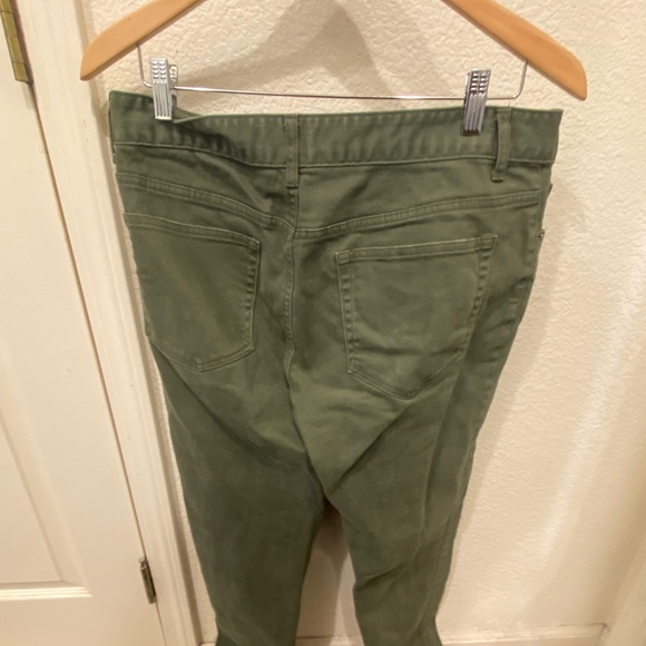 Men’s Olive Fashion Nova Chino’s - Picture 2 of 3